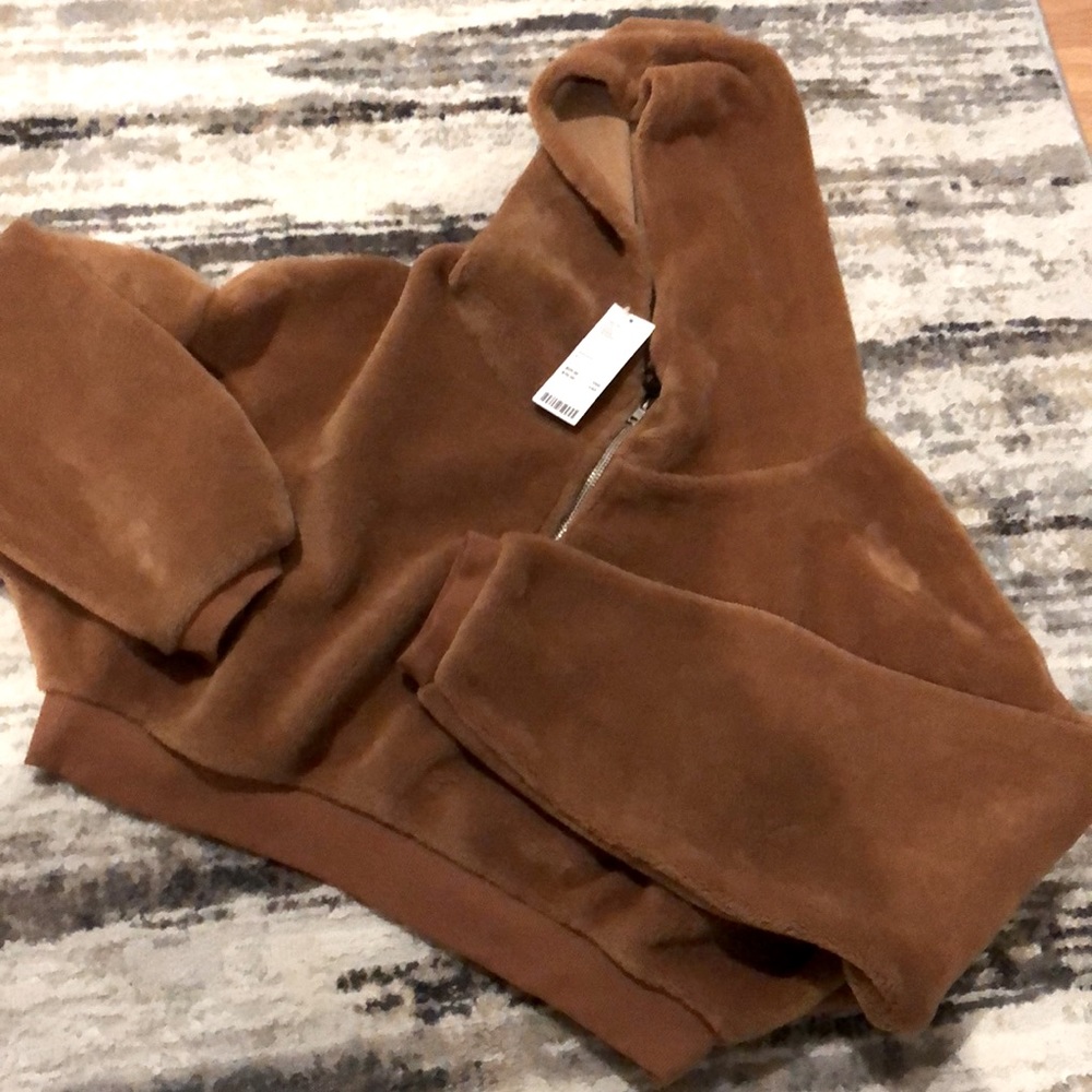 BDG Faux Fur Cropped 1/4 Zip Size L